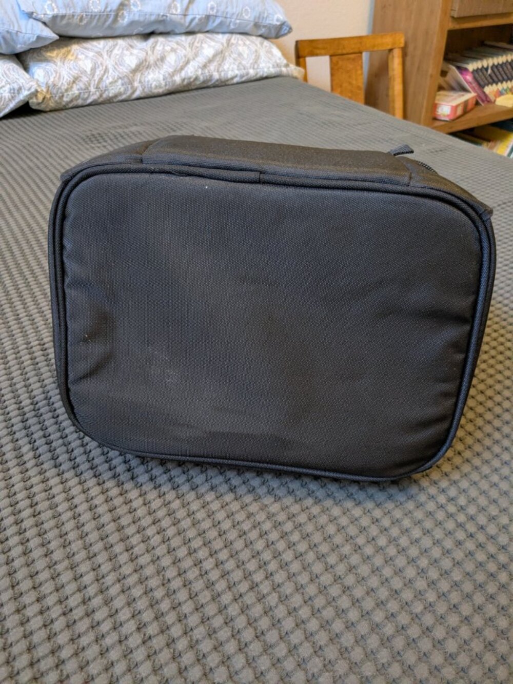 Bentgo Deluxe Lunch Bag with Lunch Box Containers and Ice Pack - Picture 11 of 14